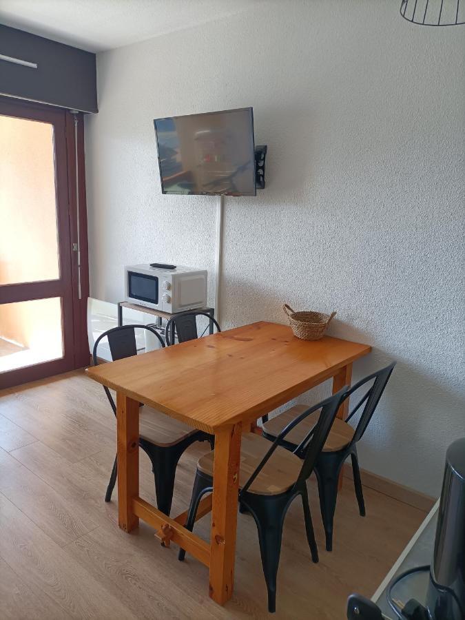 Residence Les Isards Studio Cabine Renove - Vue Montagne Font-Romeu-Odeillo-Via Bagian luar foto